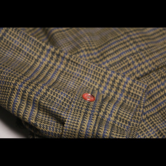 Burberry overcoat, full length - Picture 1 of 13